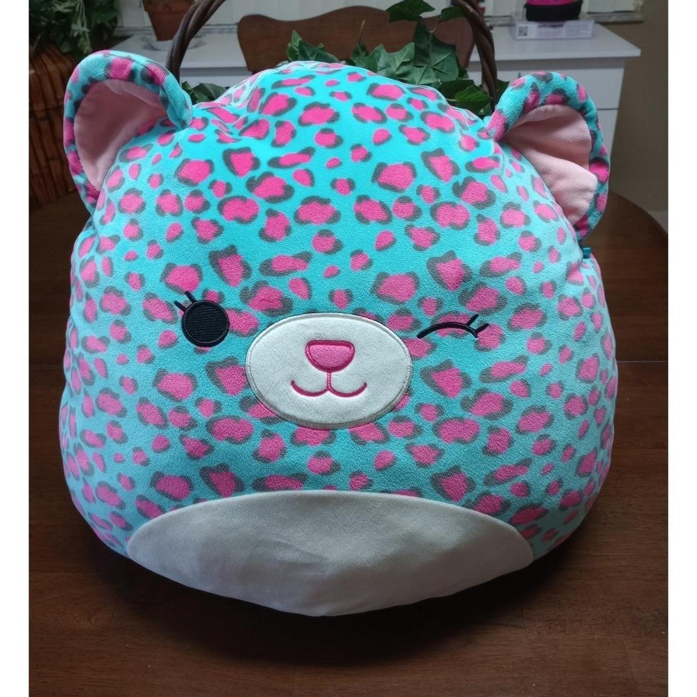 Squishmallows Chelsea plush 16"